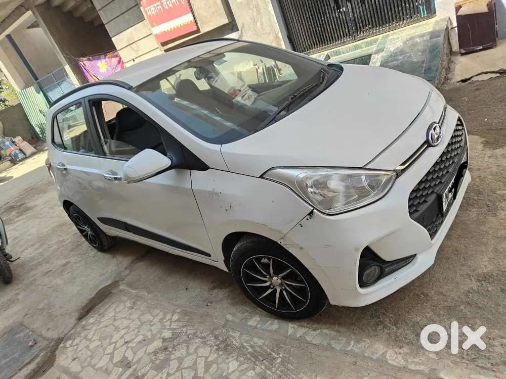 Hyundai Grand I10 2nd Owner 2017 Diesel 71000 Km Driven