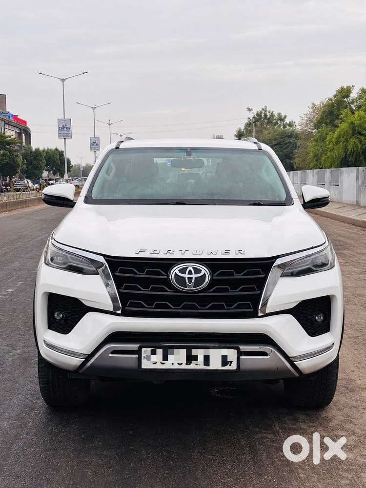 Toyota Fortuner 4x2 At 2.8 Diesel, 2022, Diesel