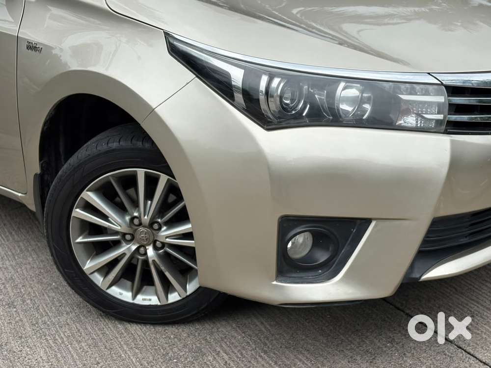 Toyota Corolla Altis, 2015, Petrol