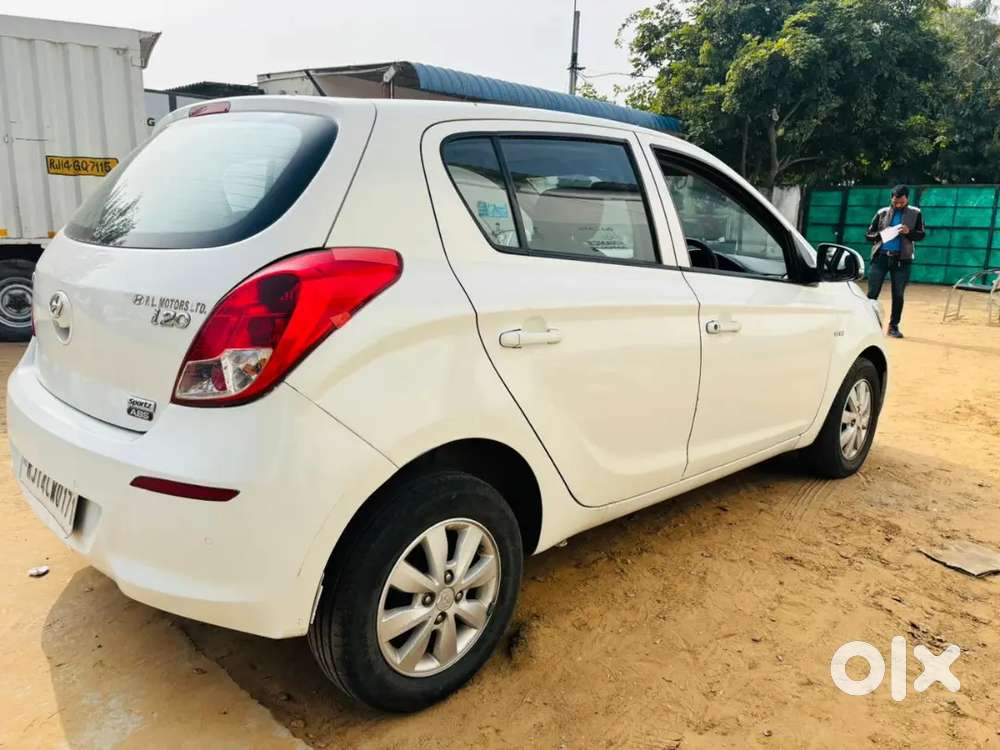 Hyundai I20 2013 Petrol 40000 Km Driven