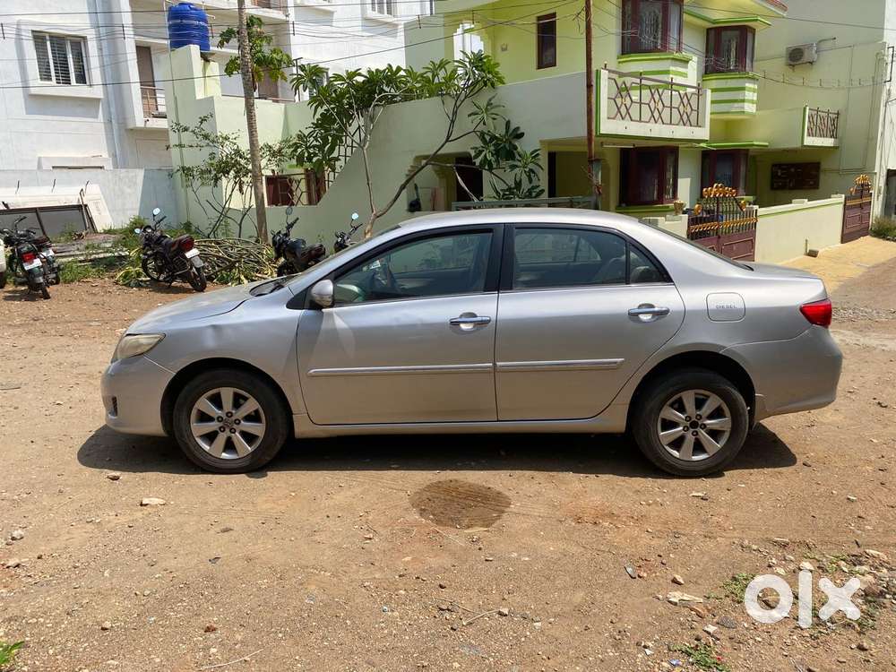 Toyota Corolla Altis 2010-2013 G, 2011, Diesel