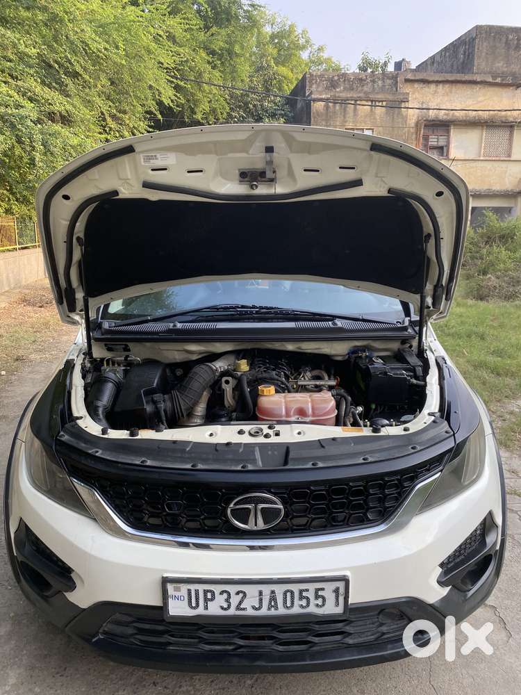Tata Hexa 2.2 Xe 4x2 7 Str, 2017, Diesel