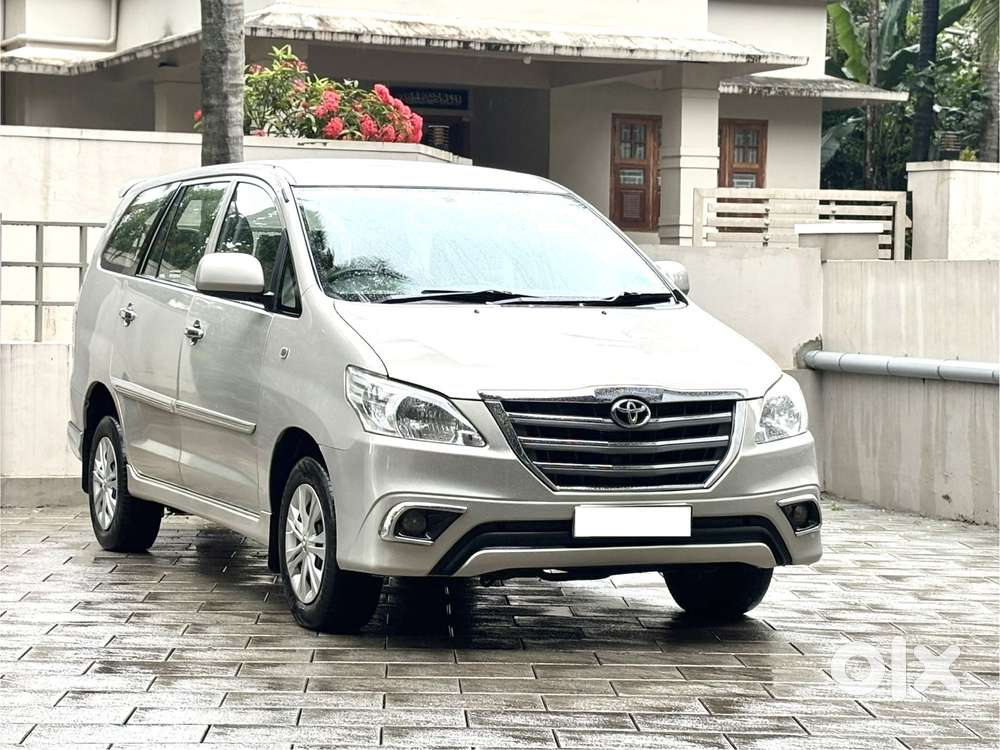 Toyota Innova 2.5 Gx 7 Str Bs-iii, 2013, Diesel