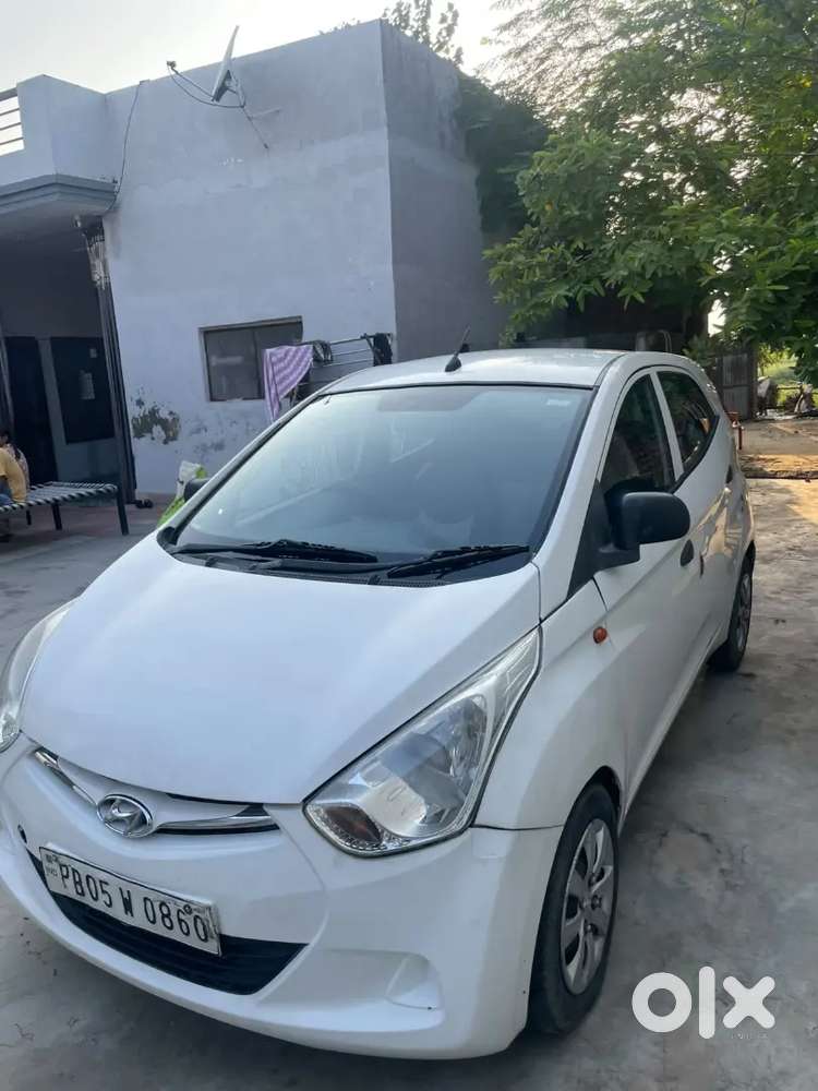 Hyundai Eon Magna + 2012