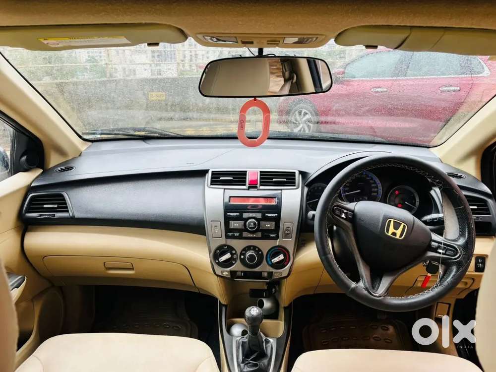 Honda City Vmt Sunroof*
Year :  2013
Transmission : Manual