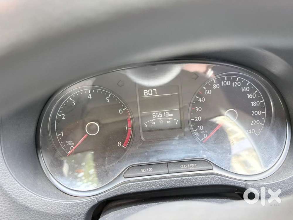 Neat Volkswagen Ameo . Brokers Please Excuse