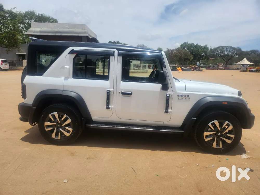 Mahindra Thar Roxx, 2025, Diesel