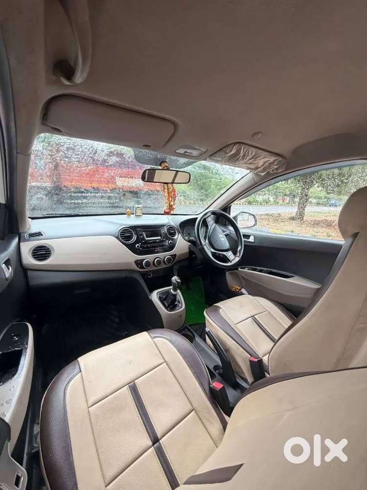 Hyundai Grand I10 2015 Diesel 90000 Km Driven