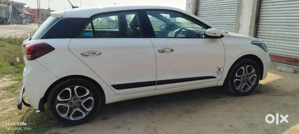 Hyundai I20 Asta (o) 1.2 Mt, 2019, Cng & Hybrids