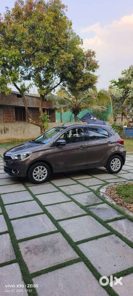 Tata Tiago 1.2 Revotron Xza, 2017, Petrol