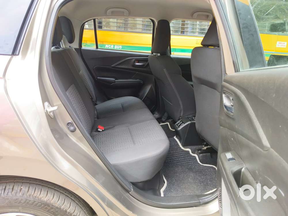Maruti Suzuki Swift Amt Zxi Plus, 2025, Petrol