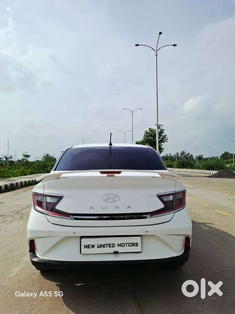 Hyundai Aura S Crdi Manual, 2024, Cng & Hybrids