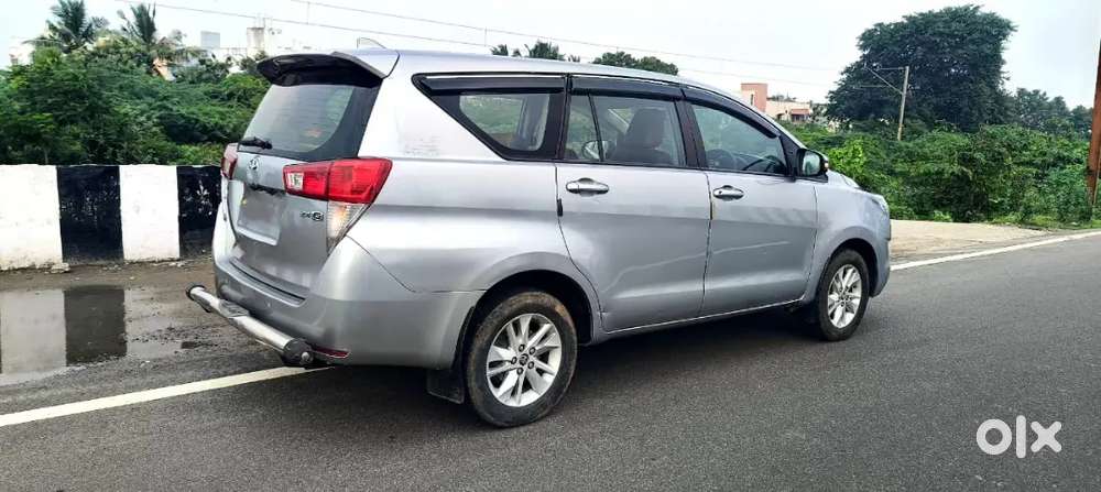 Toyota Innova Crysta 2019