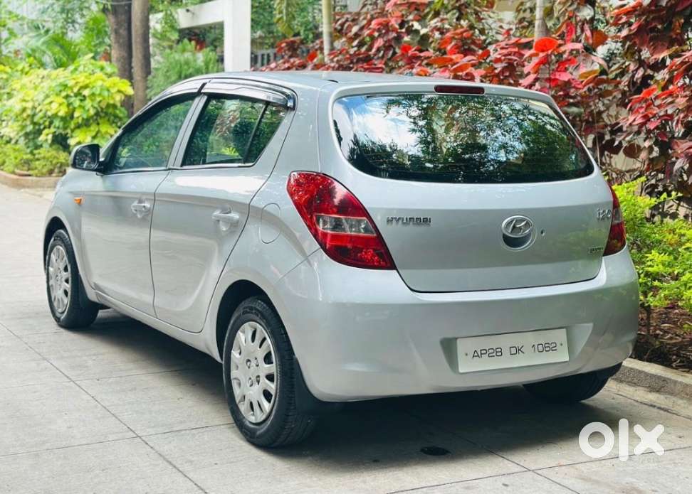 Hyundai I20 Magna 1.2 Mt, 2011, Petrol