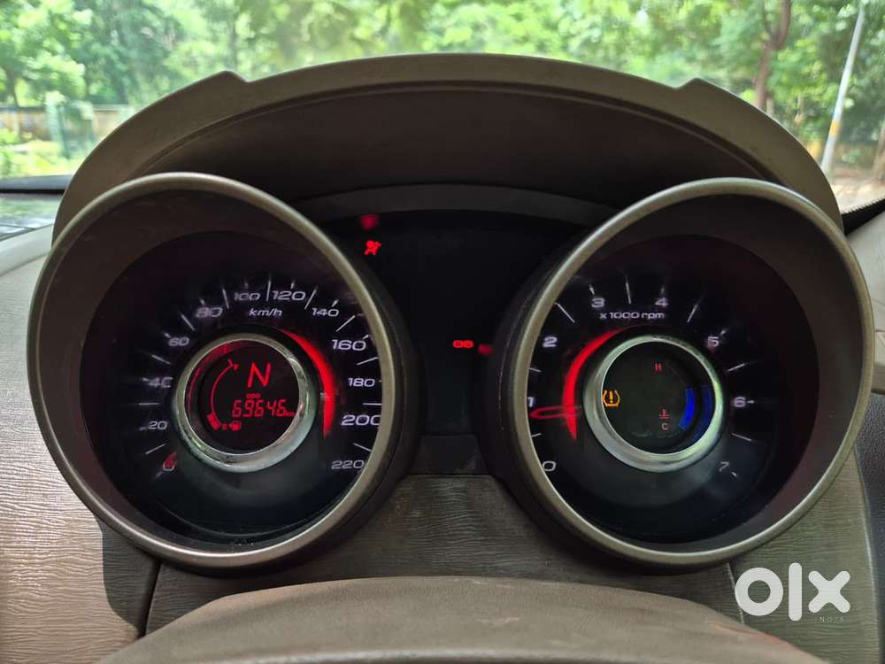 Mahindra Xuv500 W8, 2014, Diesel