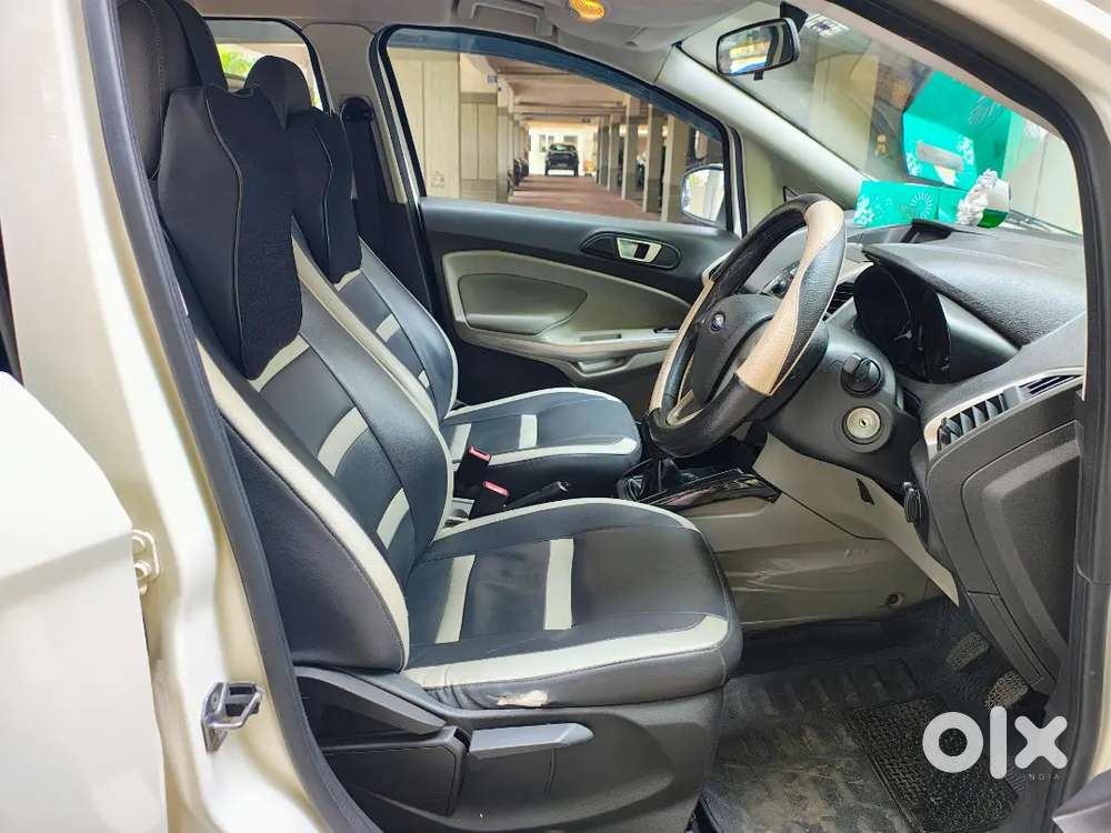Ford Ecosport 2015 Petrol Well Maintained And Less Used