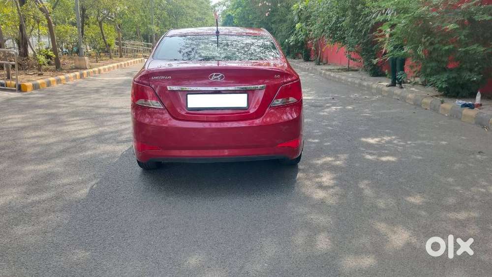 Hyundai Verna 1.6 Sx (o) Vtvt At, 2015, Petrol