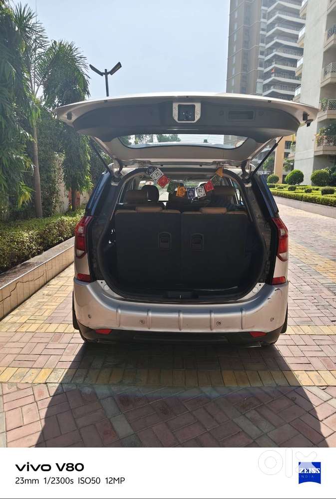 Mahindra Xuv500 W11 2019
