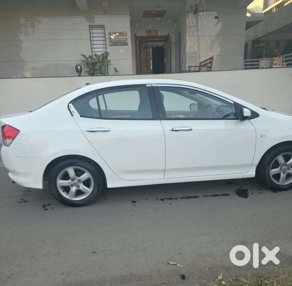 Honda City 2011 Petrol Good Condition Full Color Like New