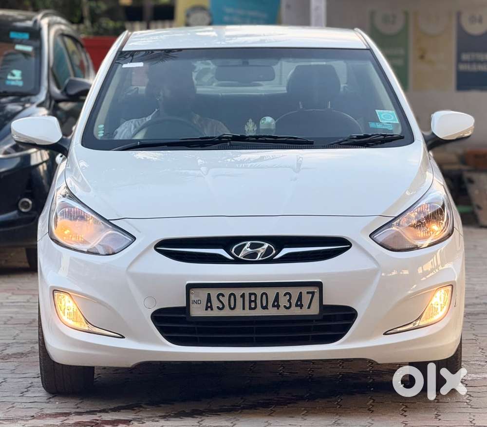 Hyundai Verna Vtvt 1.6 Sx, 2015, Petrol