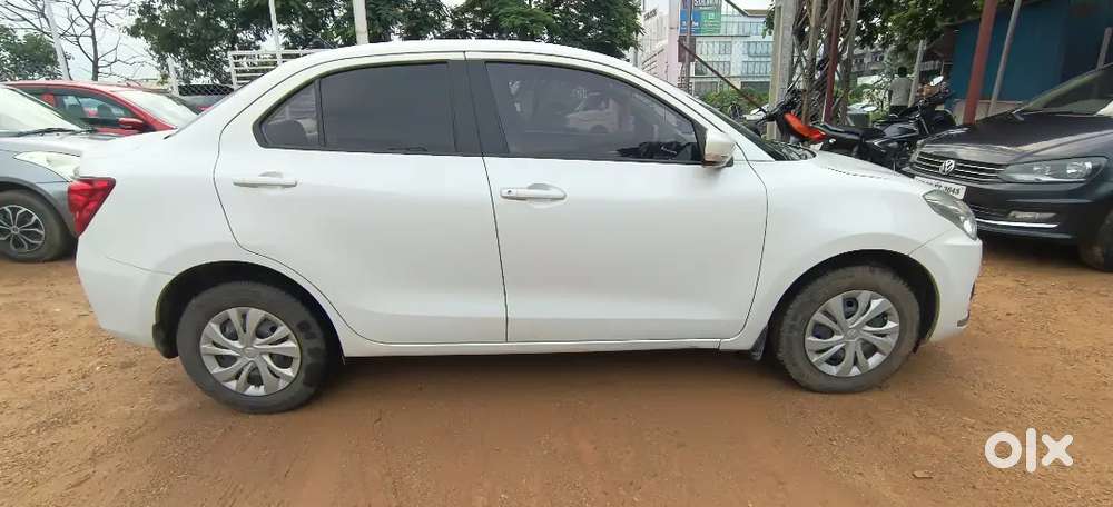 Maruti Suzuki Dzire 2018 Diesel 76000 Km Driven