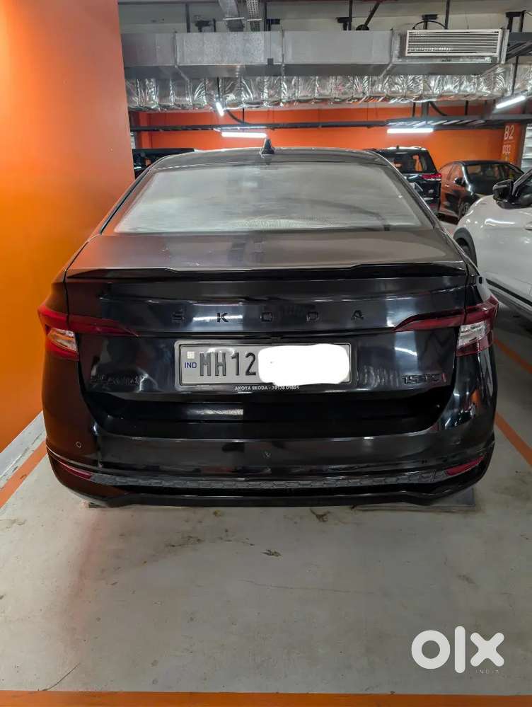 2025 Skoda Slavia 1.5 Tsi Sportline Dsg - 13k Km - Mh-12 (in Gurgaon)