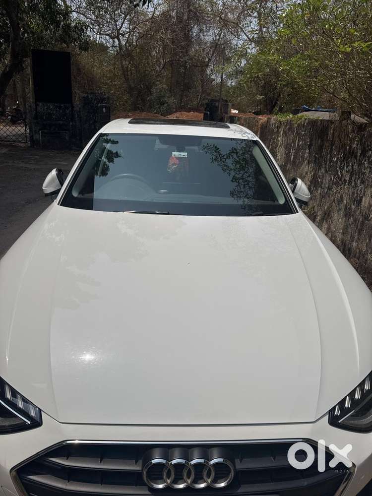 Audi A4 Petrol 2023