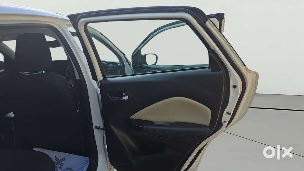Toyota Glanza 1.2 V, 2024, Petrol