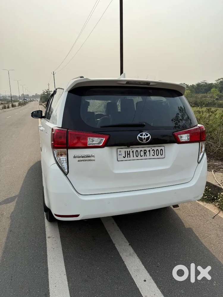Toyota Innova Crysta 2023