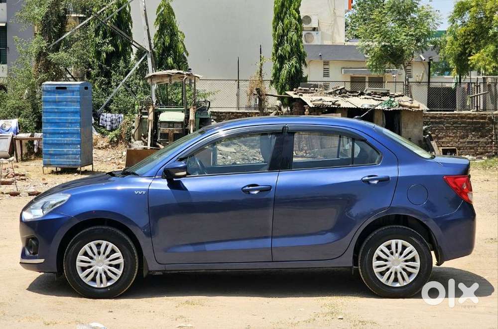 Maruti Suzuki Swift Dzire Vxi(o) Mt, 2017, Petrol