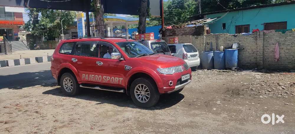 Mitsubishi Pajero Sport 2015 4x4 Anniversary Edition – Well Maintained