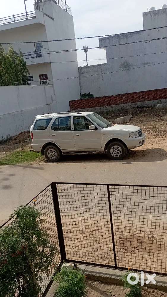Tata Safari 2012 Diesel 121000 Km Driven