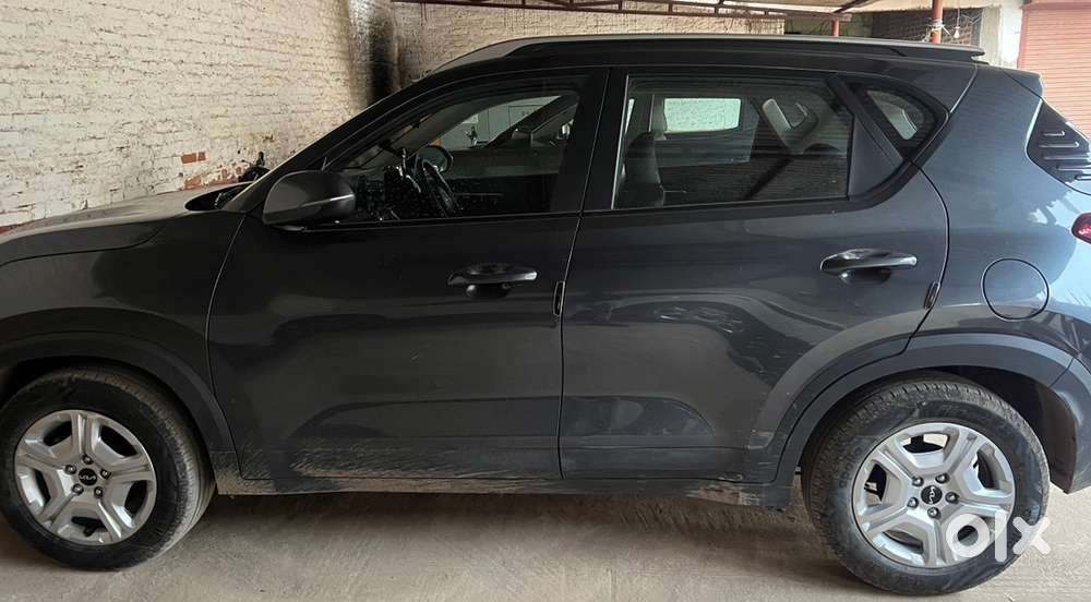 Kia Sonet Htk+ Petrol Manual (july 2023)  27k Km  Rewa Registered
