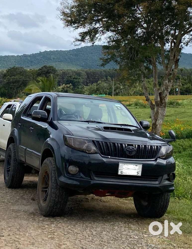 Toyota Fortuner 2010 Diesel Well Maintained