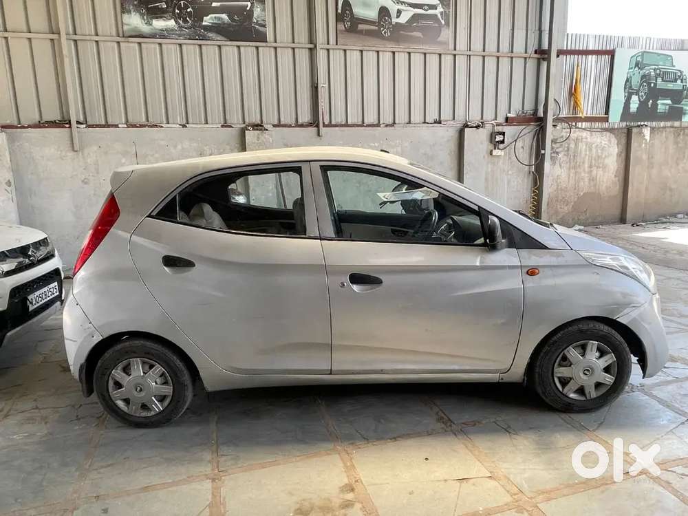 Hyundai Eon 2016 Petrol 132000 Km Driven