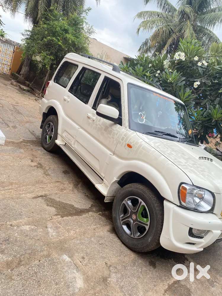 Mahindra Scorpio Classic 2012 Diesel Well Maintained