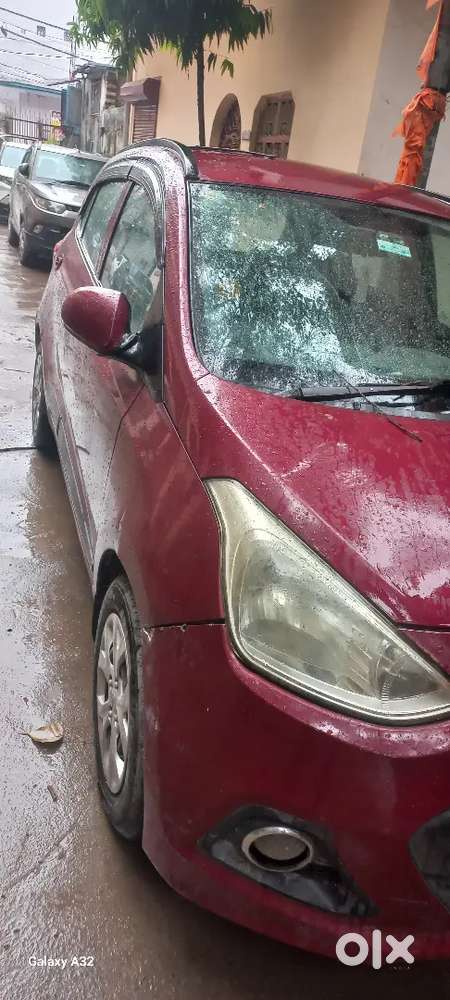 Hyundai Grand I10 Sportz Petrol 2014