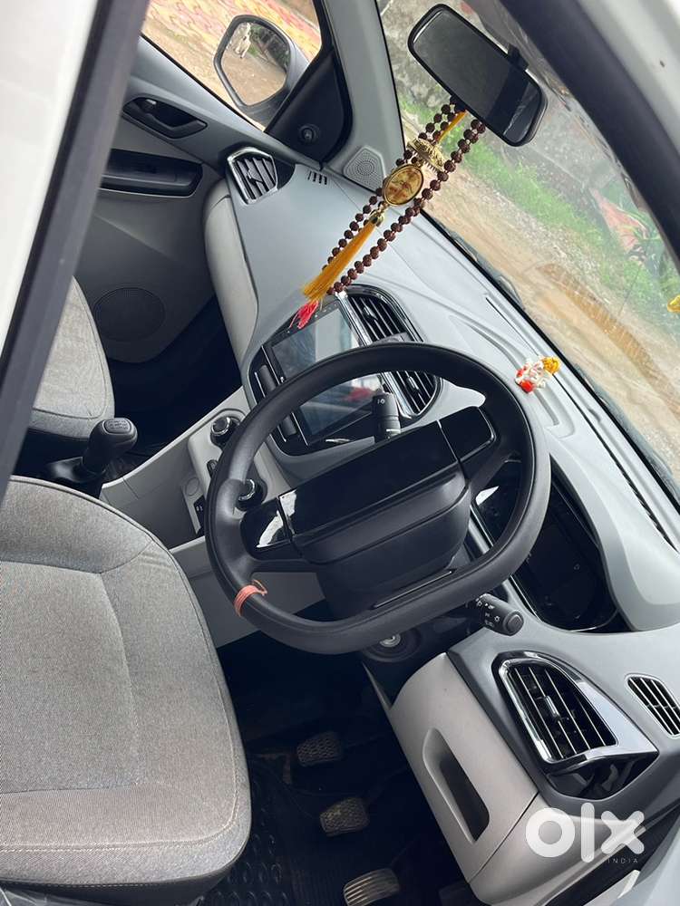 Tata Tiago Petrol 2025