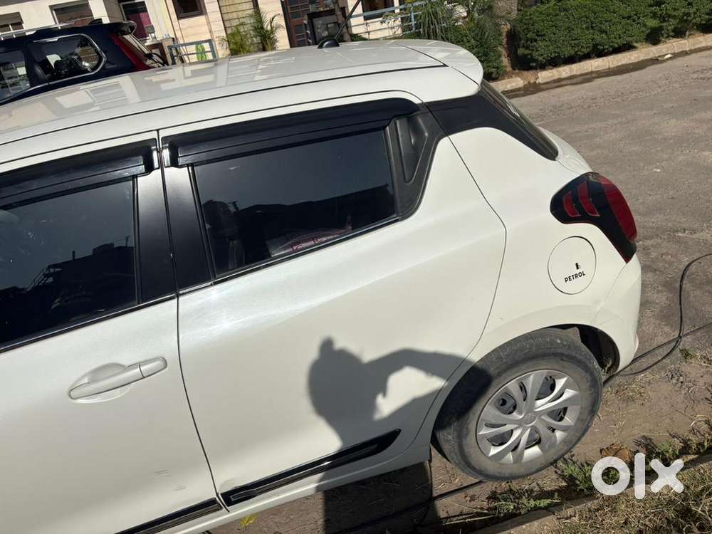 Maruti Suzuki Swift 2022 Petrol 78000 Km Driven