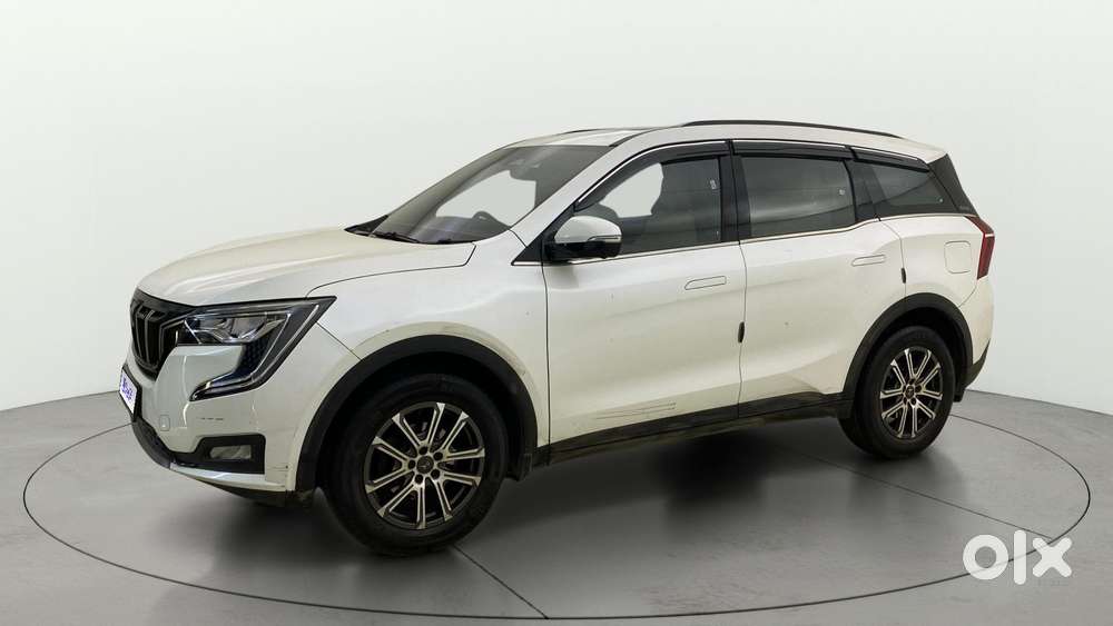 Mahindra Xuv700 2.0 Ax 7 Petrol At Str, 2023, Diesel