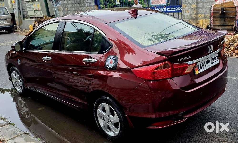 Honda City I-vtec V, 2017, Petrol