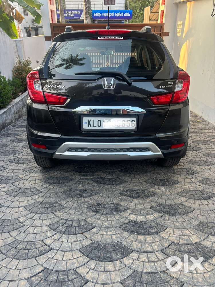 Honda Wr-v 2017 Model Full Option With Sunroof