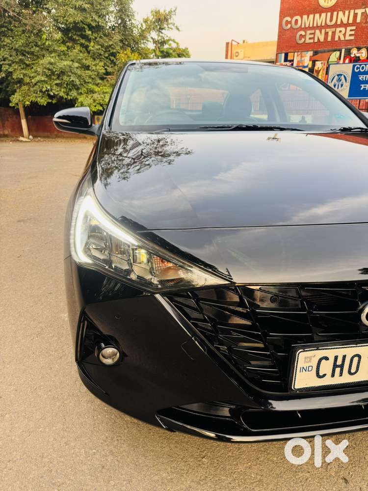 Hyundai Verna 1.0 Sx (o) Turbo Gdi Dct, 2022, Petrol