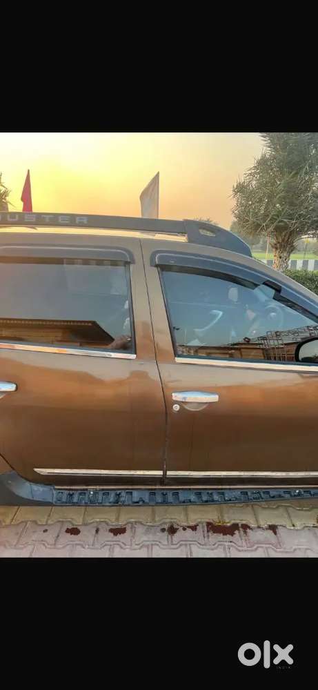 Renault Duster 2018 Diesel 86000 Km Driven