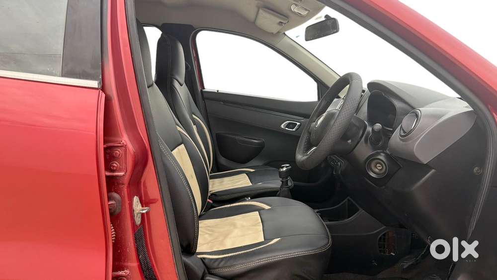 Renault Kwid 1.0 Rxt (o), 2018, Petrol