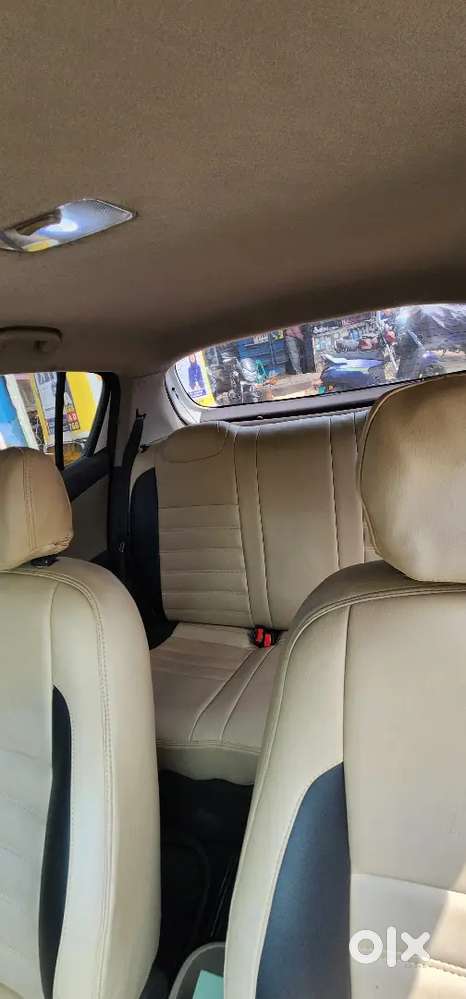 Hyundai I20 2010 Car
