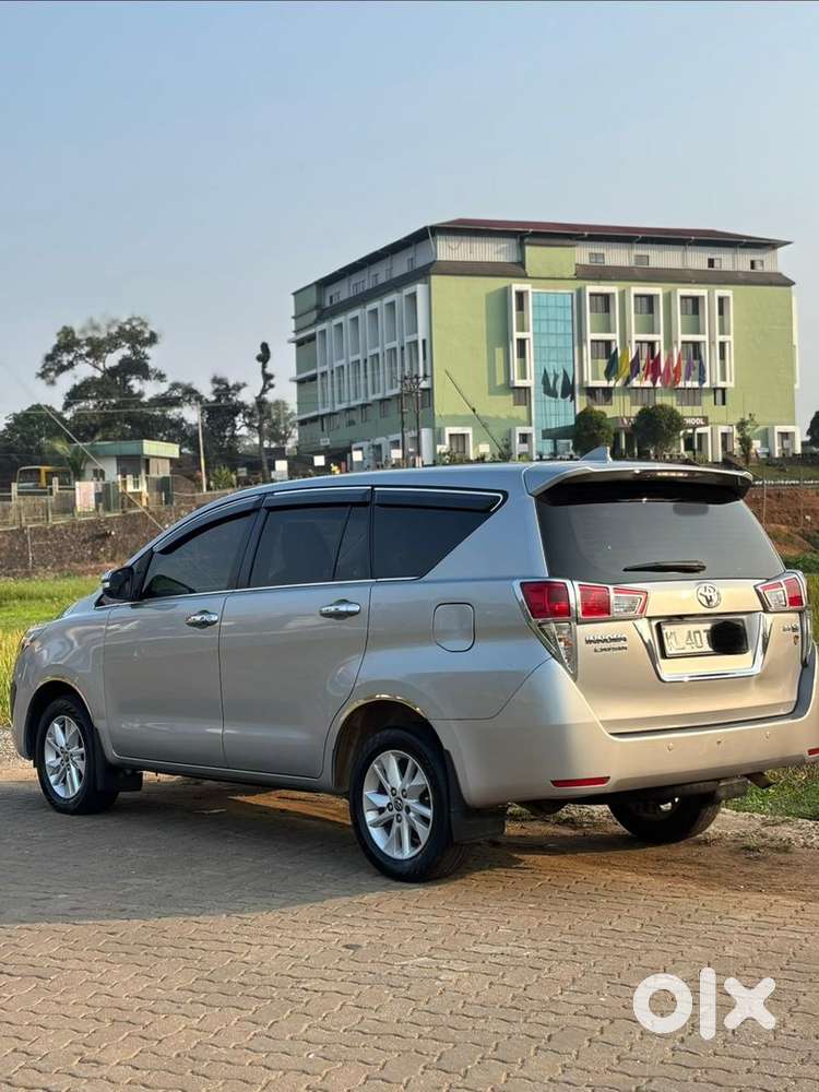 Toyota Innova Crysta 2016 Diesel Manual