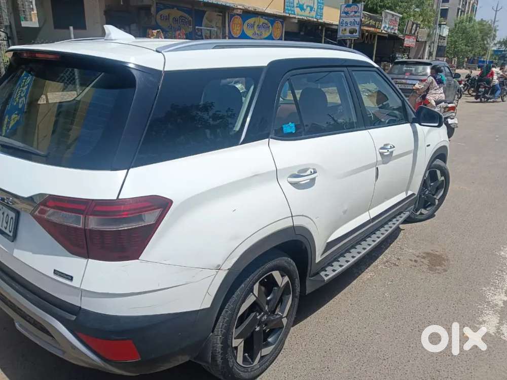 Hyundai Alcazar 1.5 O Signature Diesel