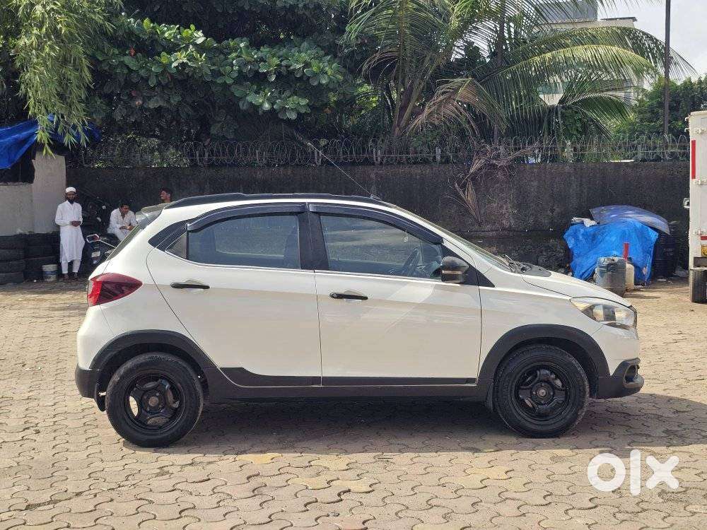 Tata Tiago 1.2 Revotron Xz, 2016, Petrol