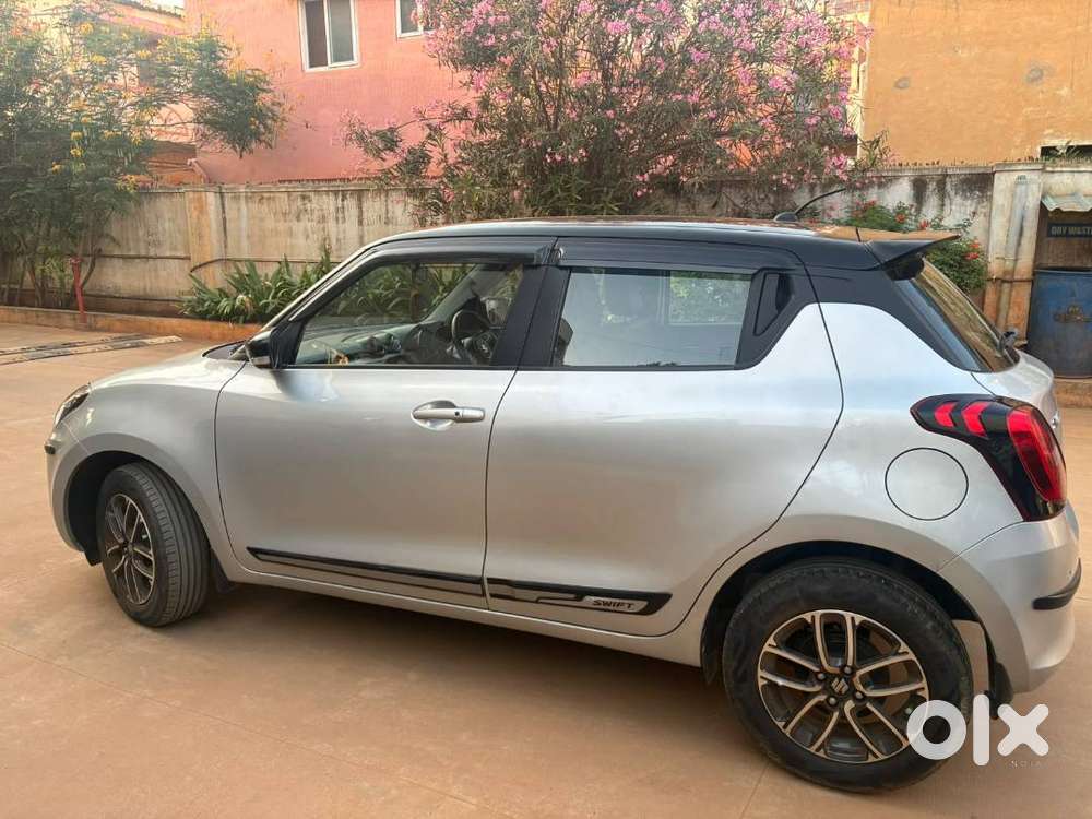 Maruti Swift Zxi 2021